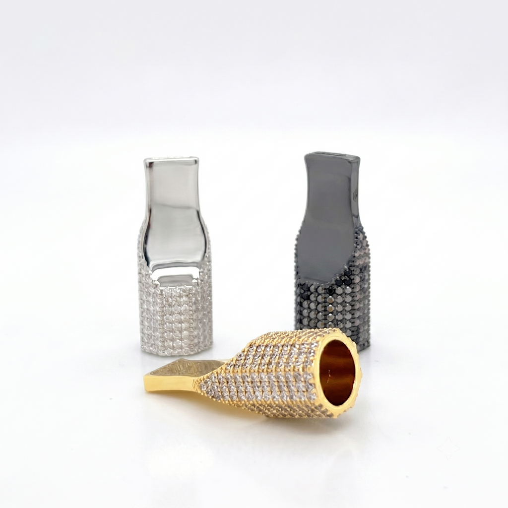 Iced-Out Cigarette Holder Mouthpiece Filter in 925 sterling silver with moissanite or CZ