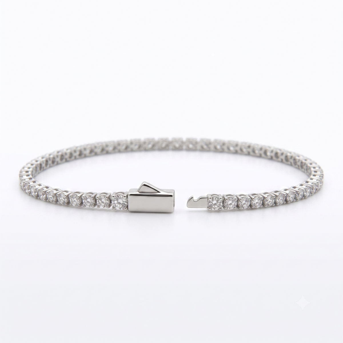 Tennis Bracelet in 925 sterling silver with lab-grown moissanite, view 10